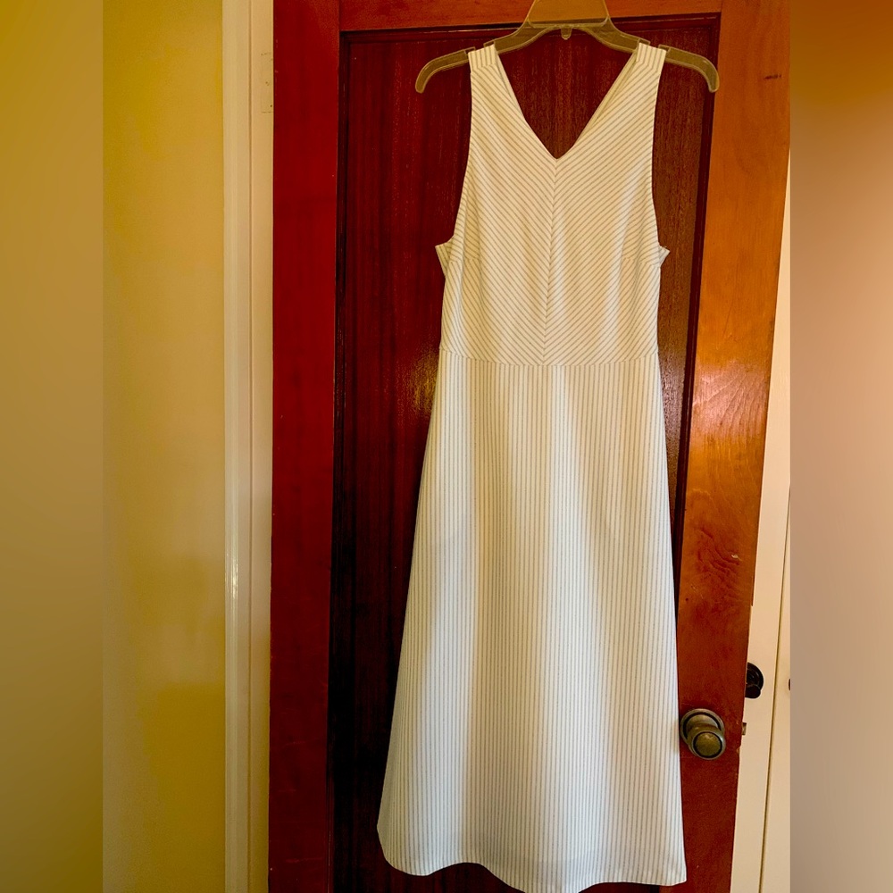 Beautiful like-new Banana Republic dress.  Light cream with navy thin stripe.
